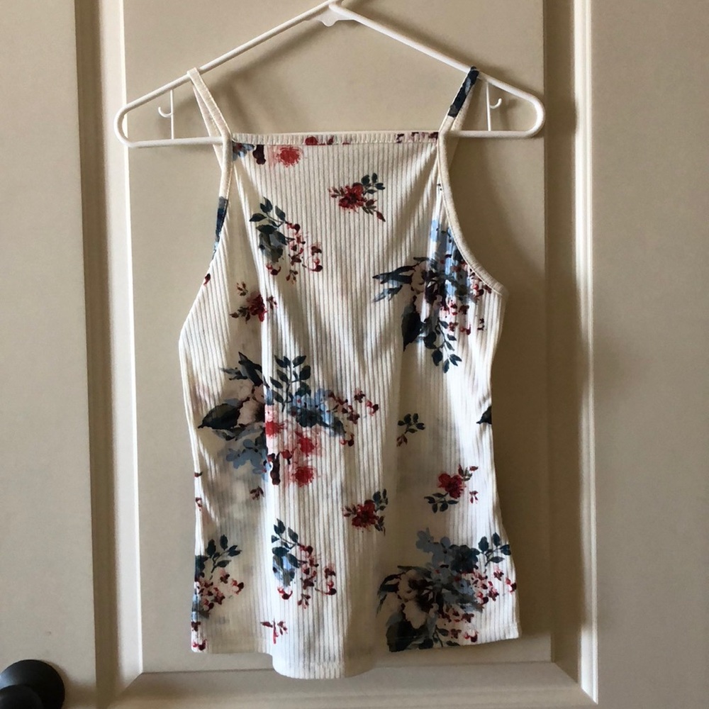 Wishful Park flowery tank